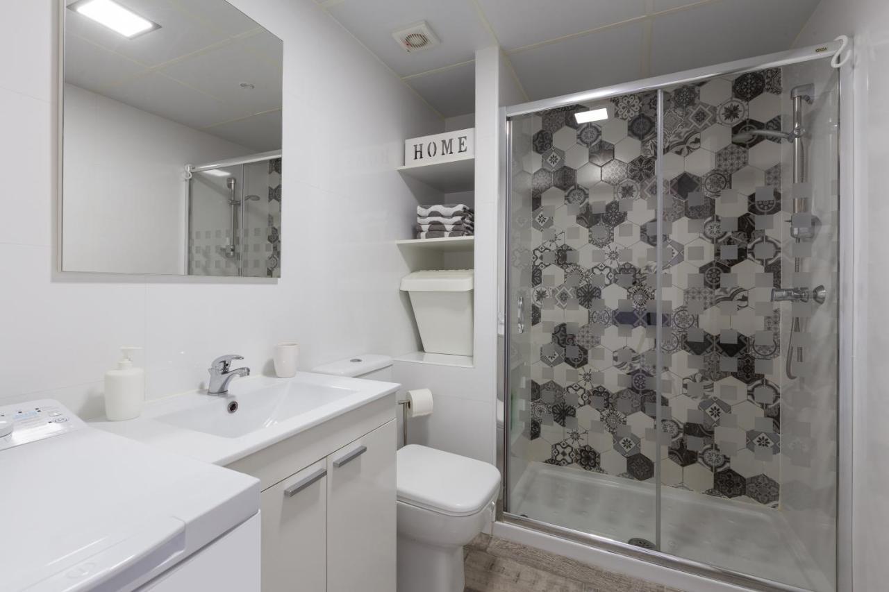 Lovely Seaview Apartment Benalmadena Luaran gambar