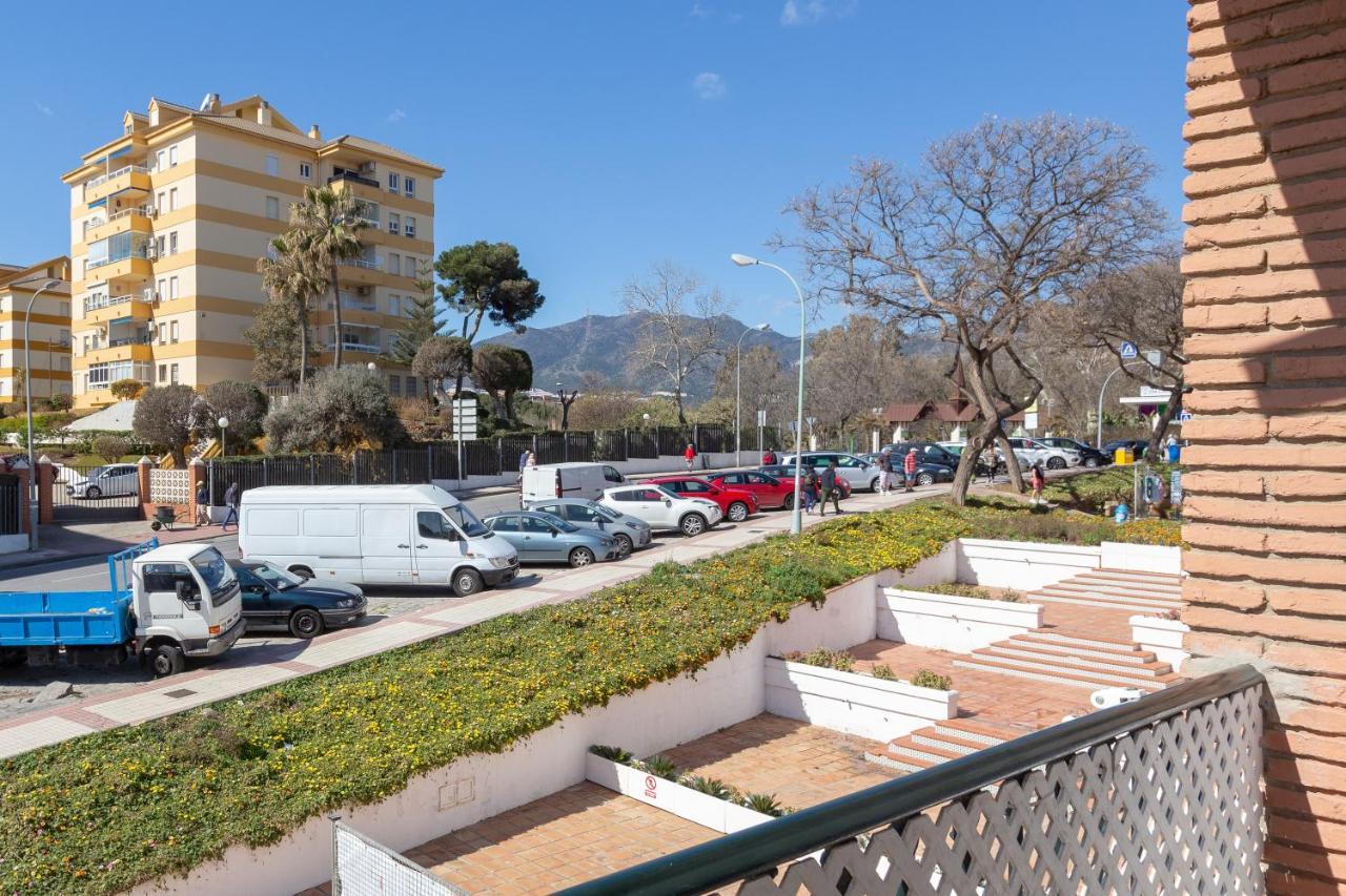 Lovely Seaview Apartment Benalmadena Luaran gambar