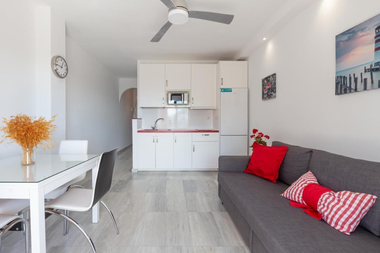 Lovely Seaview Apartment Benalmadena Luaran gambar