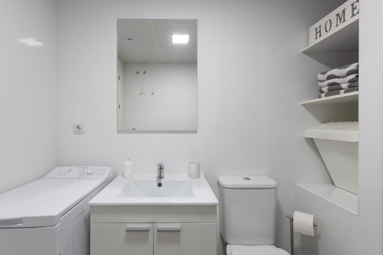 Lovely Seaview Apartment Benalmadena Luaran gambar